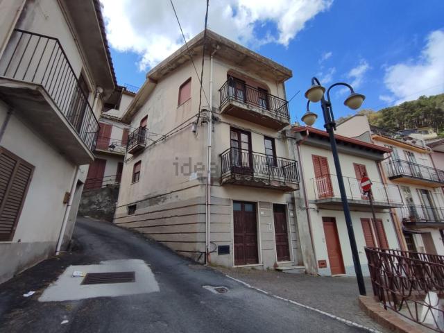 Villetta indipendente in vendita di 103 m² in Via Molinella, 39