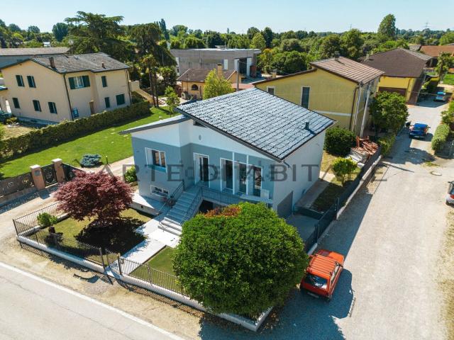 Villetta indipendente in vendita di 103 m² in Via Morosini, 5