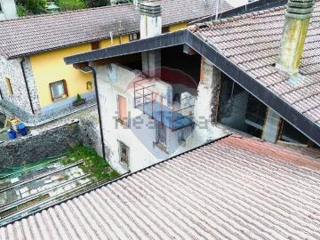 Villetta indipendente in vendita di 1042 m² in Via Giuseppe Mazzini, 64