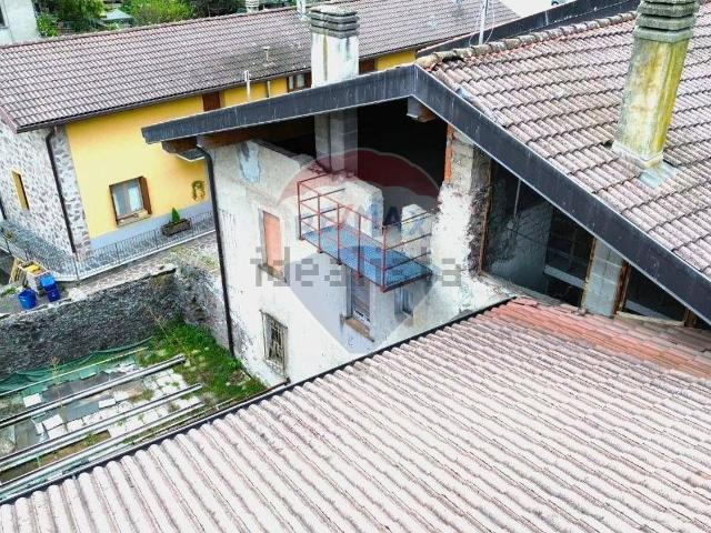 Villetta indipendente in vendita di 1042 m² in Via Giuseppe Mazzini, 64