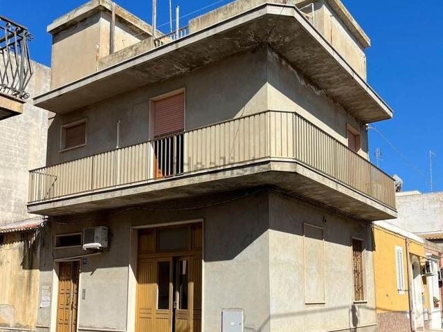 Villetta indipendente in vendita di 104 m² in Via Michelangelo Buonarroti, 192