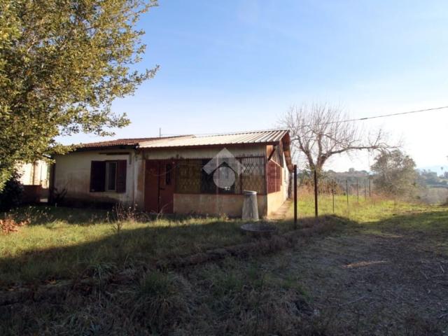 Villetta indipendente in vendita di 104 m² in Via Ternana