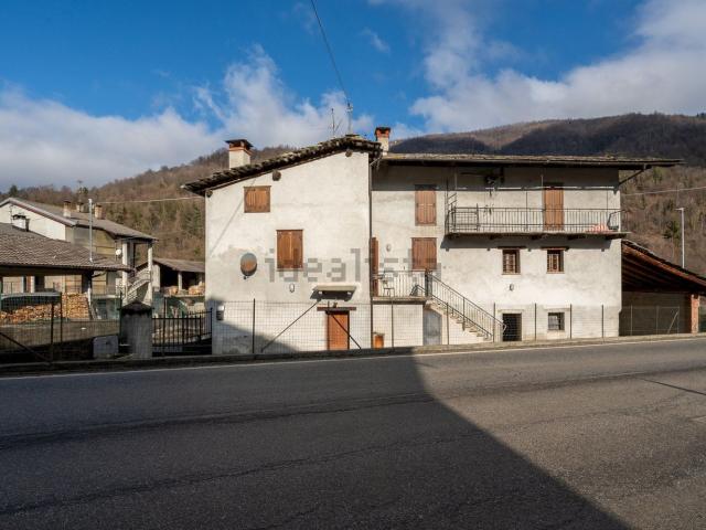 Villetta indipendente in vendita di 105 m² in Via Aprico