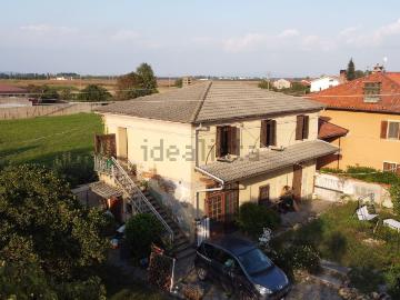 Villetta indipendente in vendita di 105 m² in Via Del Valentino, 43