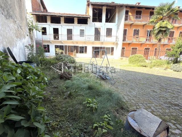 Villetta indipendente in vendita di 105 m² in Via Ettore Perrone