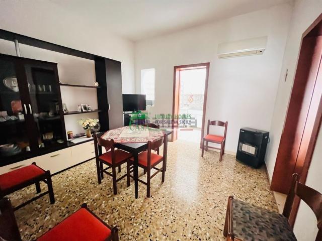 Villetta indipendente in vendita di 105 m² in Via Mario Stoppani