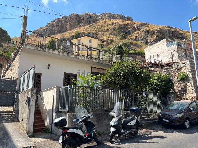 Villetta indipendente in vendita di 105 m² in Via San Martino, 228