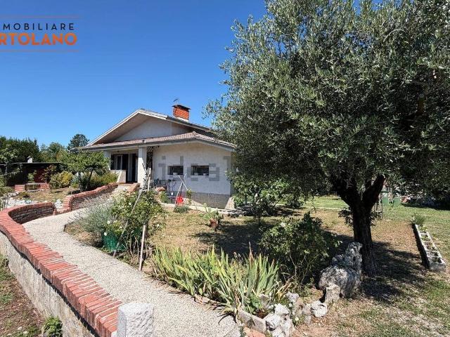 Villetta indipendente in vendita di 105 m² in Via San Canziano, 15