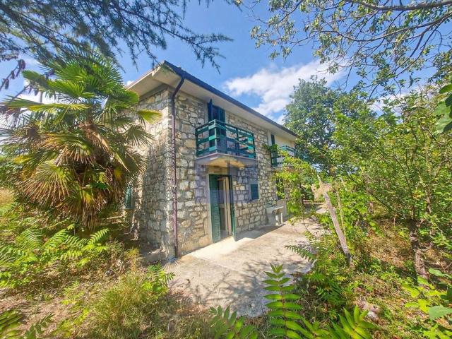Villetta indipendente in vendita di 105 m² in Via Silvilini