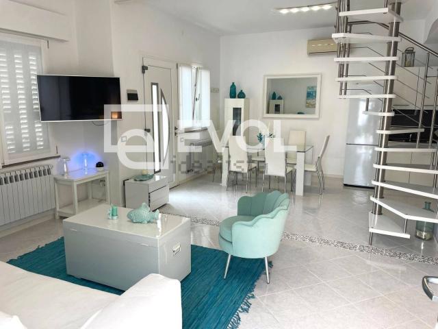 Villetta indipendente in vendita di 105 m² in Via Pordenone, 40