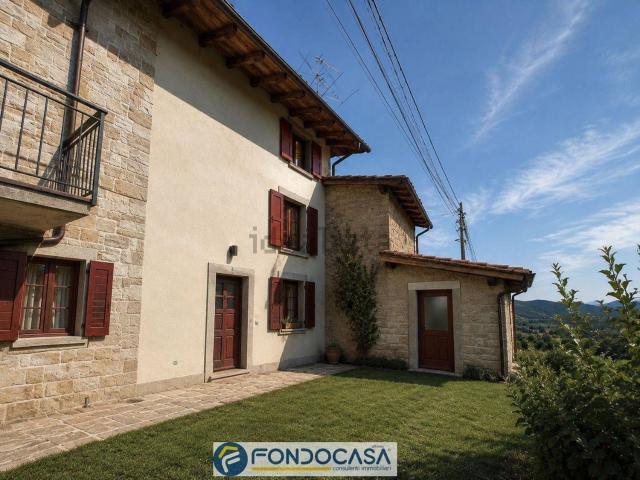 Villetta indipendente in vendita di 105 m² in Via Panoramica