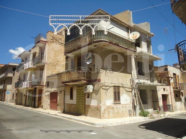 Villetta indipendente in vendita di 105 m² in Via Raffaello Sanzio, 17