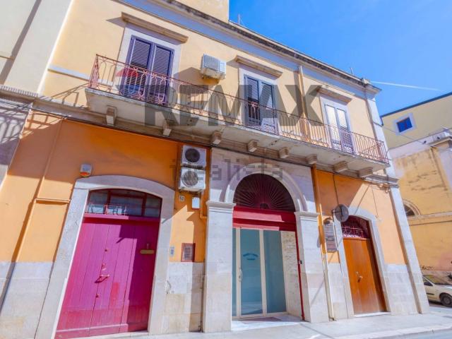 Villetta indipendente in vendita di 106 m² in Via Crocifisso, 52