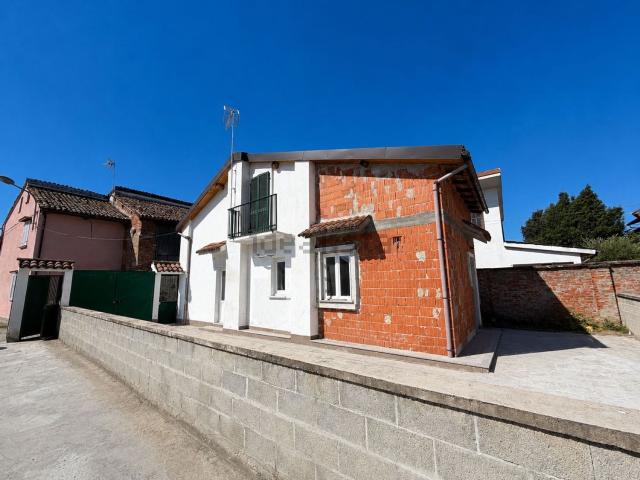 Villetta indipendente in vendita di 106 m² in Via Ghisiglieri, 57