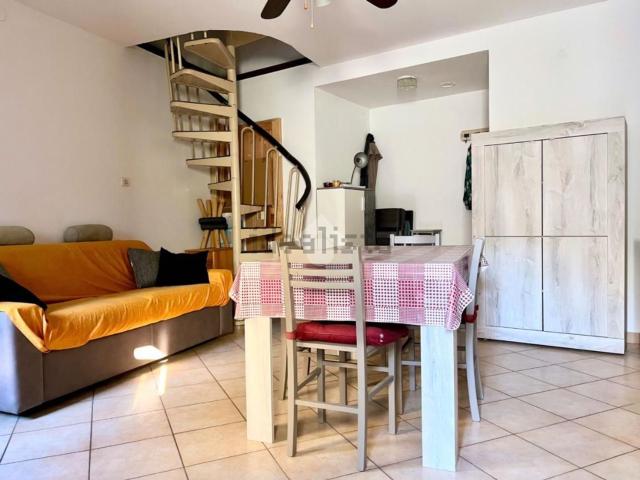 Villetta indipendente in vendita di 106 m² in Via Desena, 5