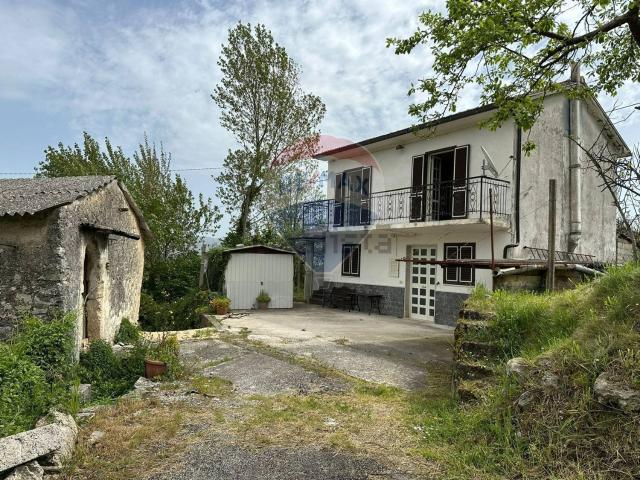 Villetta indipendente in vendita di 106 m² in Via Fontecostanza, 10