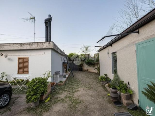 Villetta indipendente in vendita di 106 m² in Via Roccani, 17