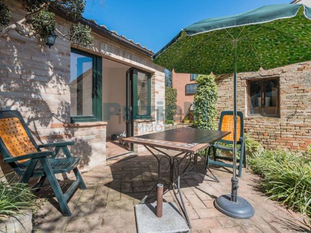 Villetta indipendente in vendita di 106 m² in Via Rodolfo Emiliani, 7