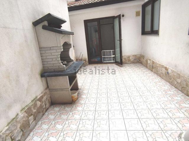 Villetta indipendente in vendita di 106 m² in Via Roma