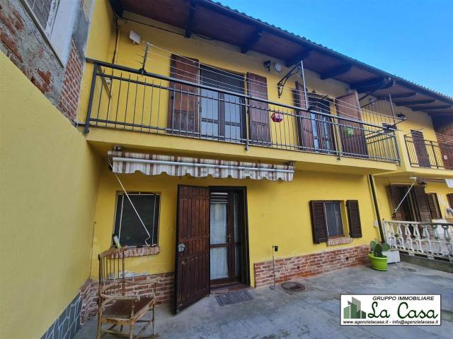 Villetta indipendente in vendita di 106 m² in Via Vittorio Veneto