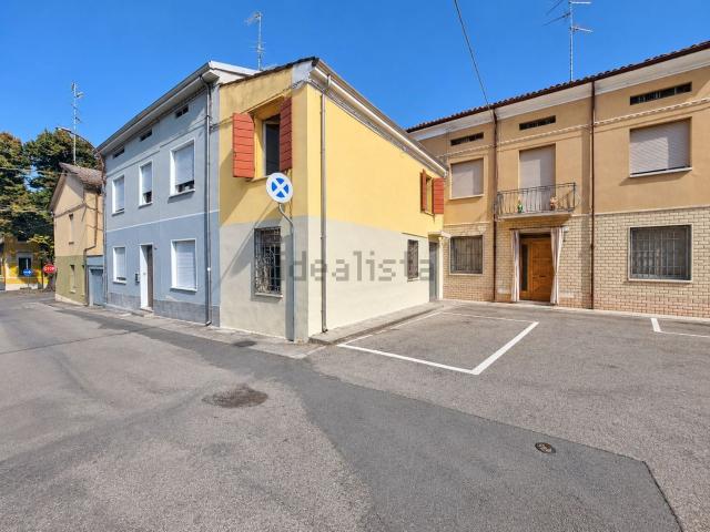 Villetta indipendente in vendita di 106 m² in Piazza Adolfo Tedeschi