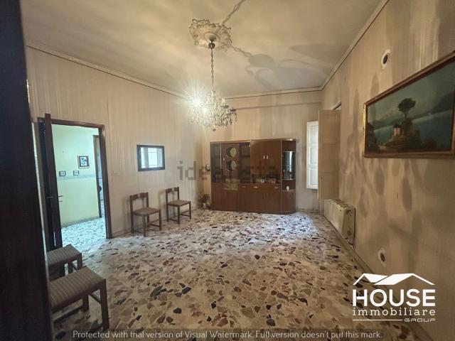 Villetta indipendente in vendita di 107 m² in Via Emanuele Bellia