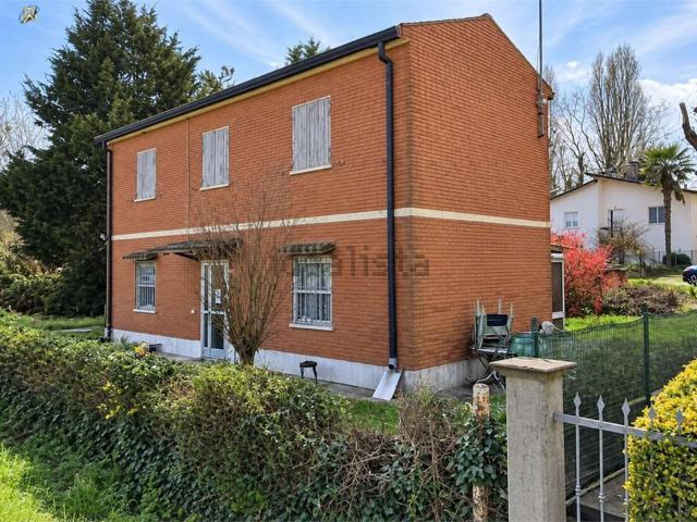 Villetta indipendente in vendita di 107 m² in Via Nazionale Sud, 76