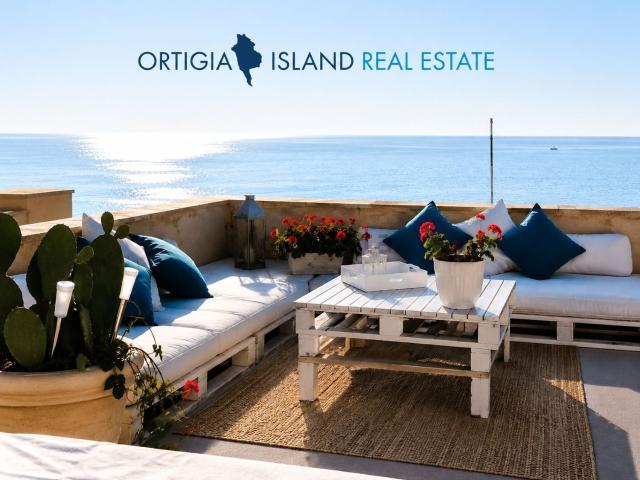 Villetta indipendente in vendita di 107 m² in Via riviera dionisio, 174