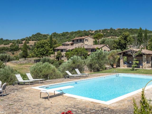 Villetta indipendente in vendita di 1085 m²
