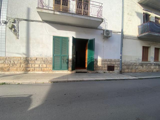 Villetta indipendente in vendita di 108 m² in Via Giovanni Carano Donvito