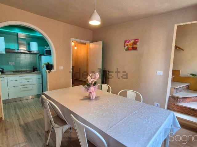 Villetta indipendente in vendita di 108 m² in Via dei Forni