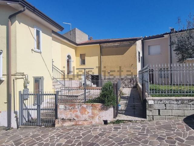 Villetta indipendente in vendita di 108 m² in Frazione Viturano, 43