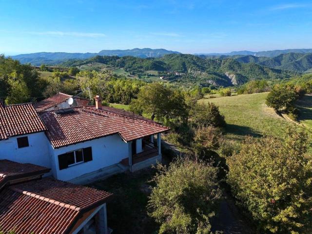 Villetta indipendente in vendita di 108 m² in Frazione serra