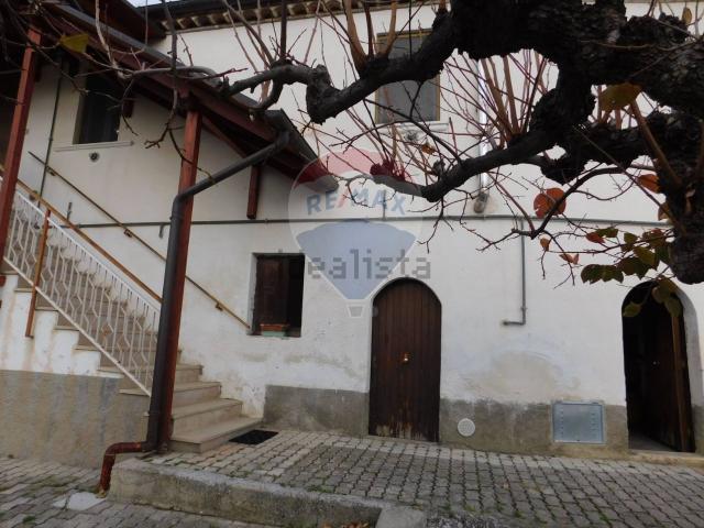 Villetta indipendente in vendita di 109 m² in Via Colle Pagnotto