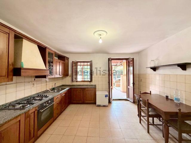 Villetta indipendente in vendita di 109 m² in Via di Castelnuovo