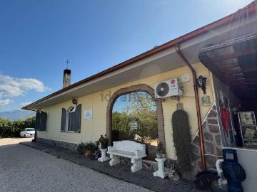 Villetta indipendente in vendita di 110 m²