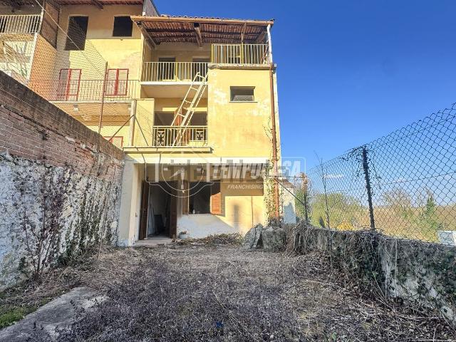 Villetta indipendente in vendita di 110 m² in Via Cavour