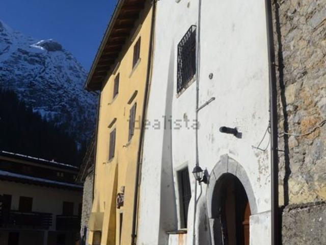 Villetta indipendente in vendita di 110 m² in Via Cambrembo, 11