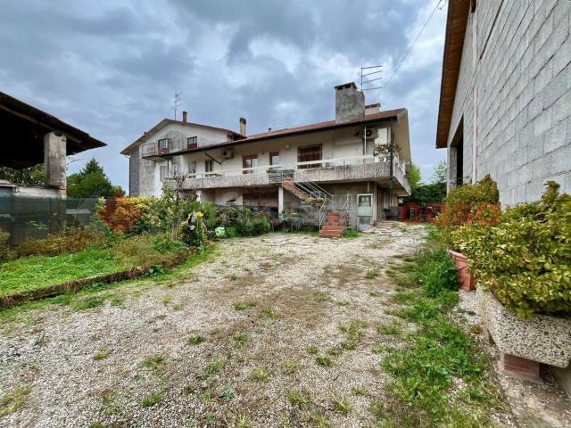 Villetta indipendente in vendita di 110 m² in Via Cason, 3
