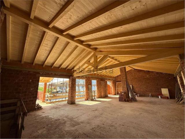 Villetta indipendente in vendita di 110 m² in Via Alberio, 16