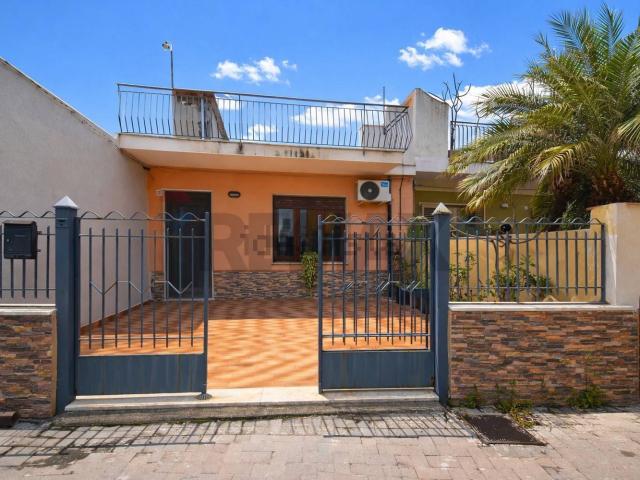 Villetta indipendente in vendita di 110 m² in Via Baronessa, 25