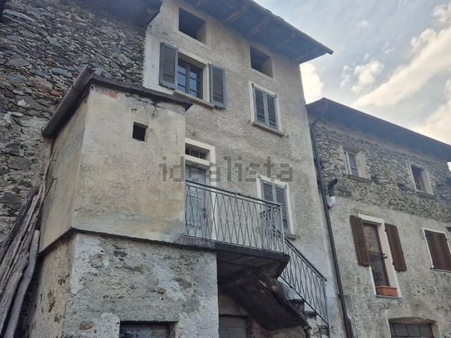 Villetta indipendente in vendita di 110 m² in Via Bruga