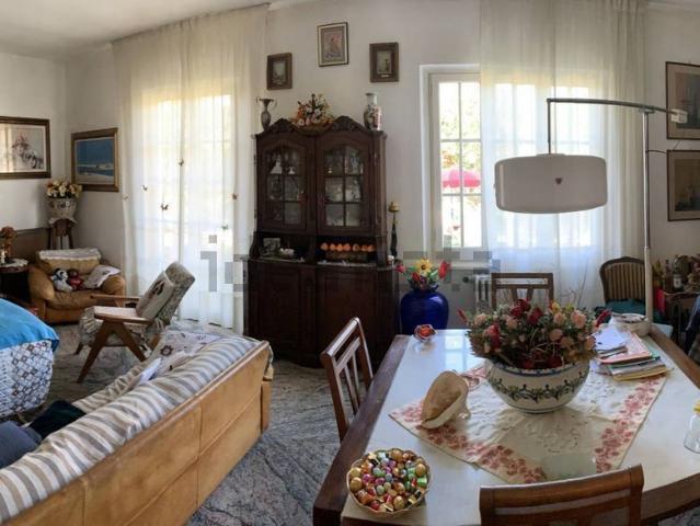 Villetta indipendente in vendita di 110 m² in Via bregoscia
