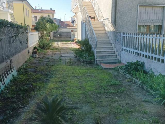 Villetta indipendente in vendita di 110 m² in Via Giovanni Pascoli, 105