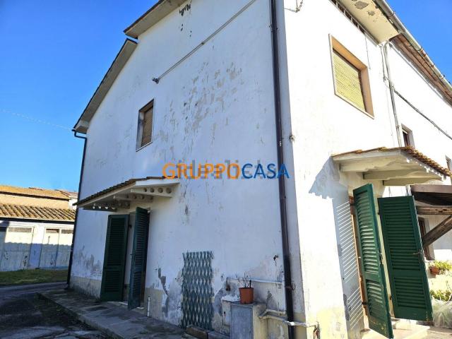 Villetta indipendente in vendita di 110 m² in Via del Valico, 80