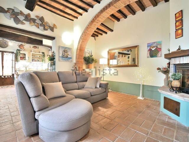 Villetta indipendente in vendita di 110 m² in Via delle Crete Senesi