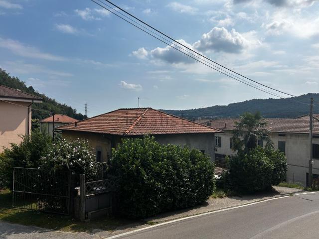 Villetta indipendente in vendita di 110 m² in Via Europa, 8
