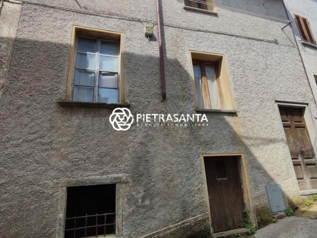 Villetta indipendente in vendita di 110 m² in Via Fillungo