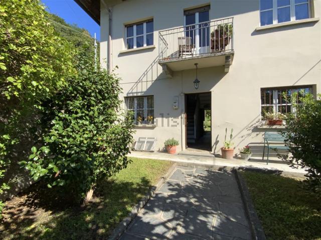 Villetta indipendente in vendita di 110 m² in Via Moroni, 90