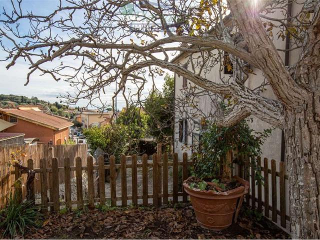 Villetta indipendente in vendita di 110 m² in Via Nuova